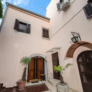 Appartamento Casa Di Nives, Krk Town